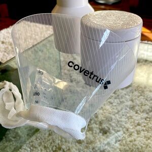 Covetrus small dog/cat plastic cone